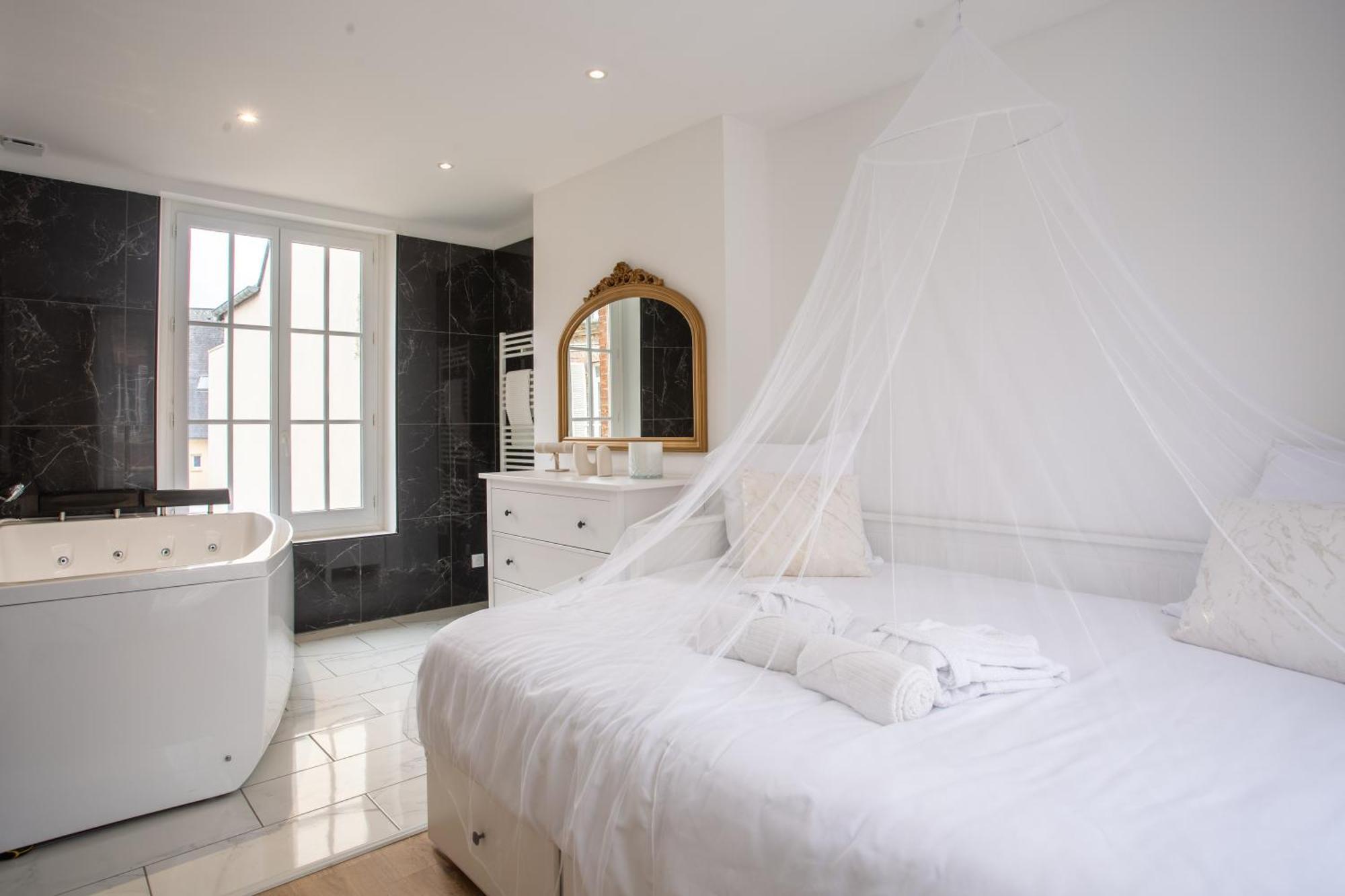 L'Amour Vrai - Love Room -T2 Elegant Et Romantique Abbeville Exterior foto