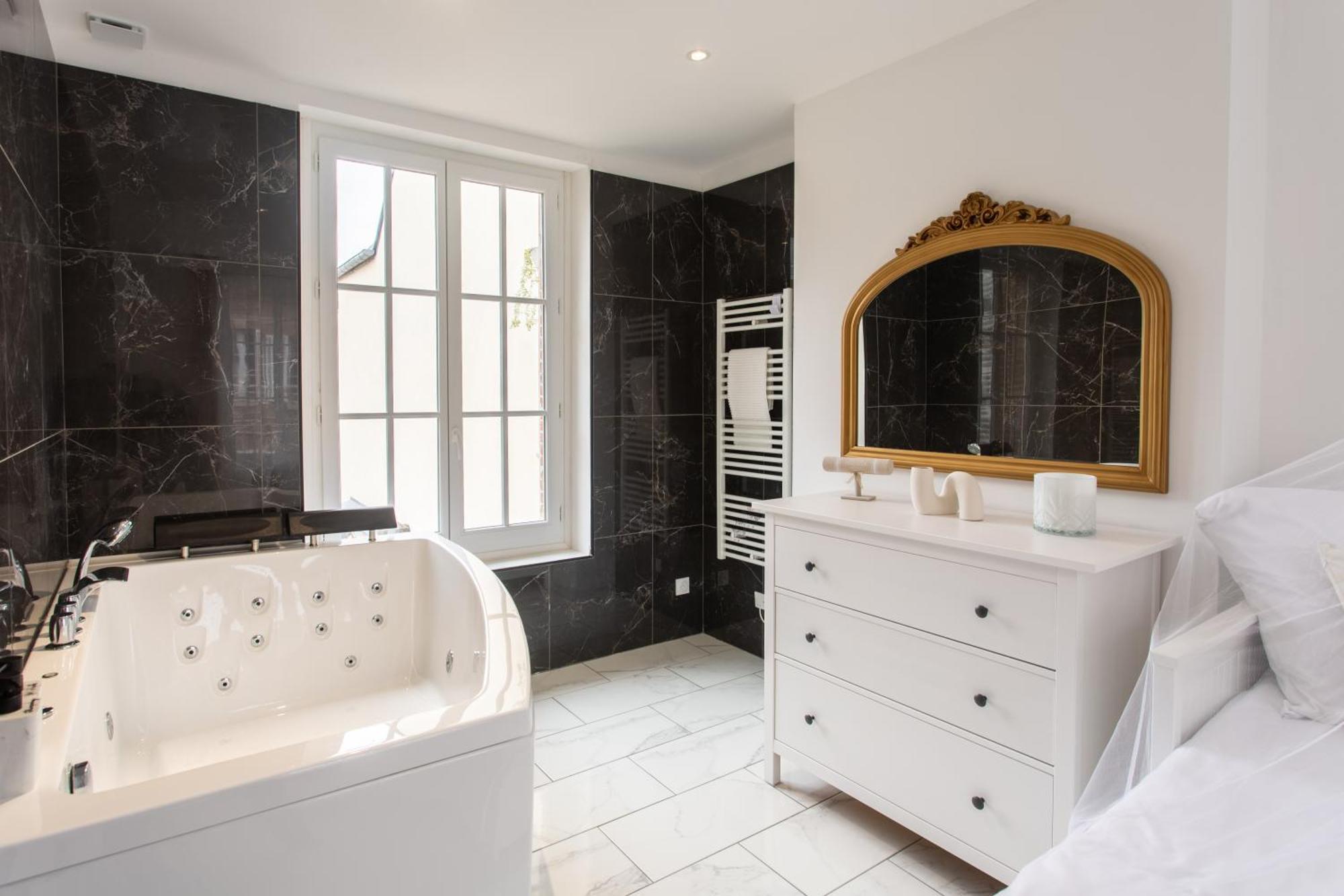 L'Amour Vrai - Love Room -T2 Elegant Et Romantique Abbeville Exterior foto